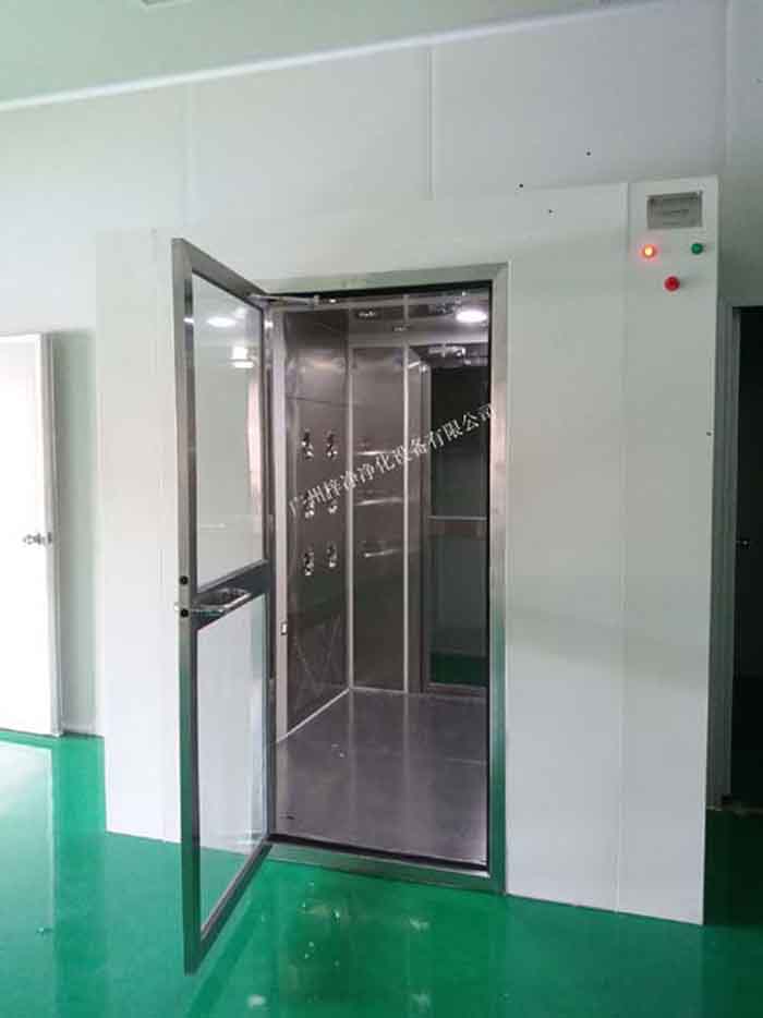 風淋室安裝現場實拍圖